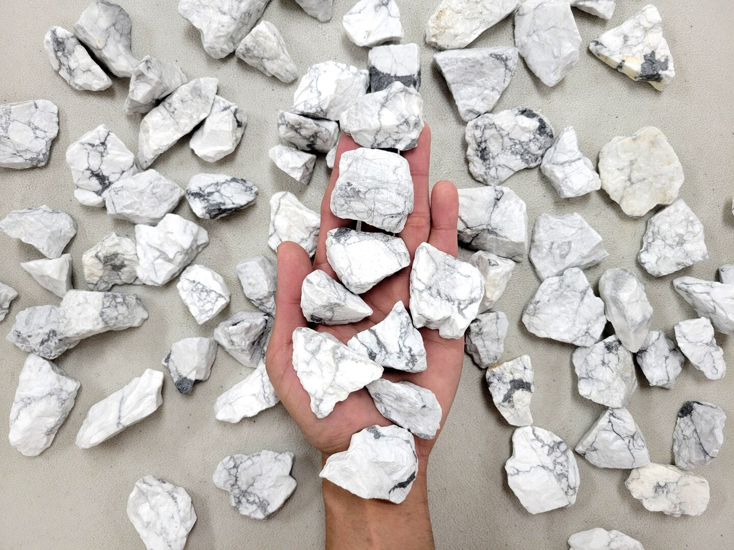 Howlite