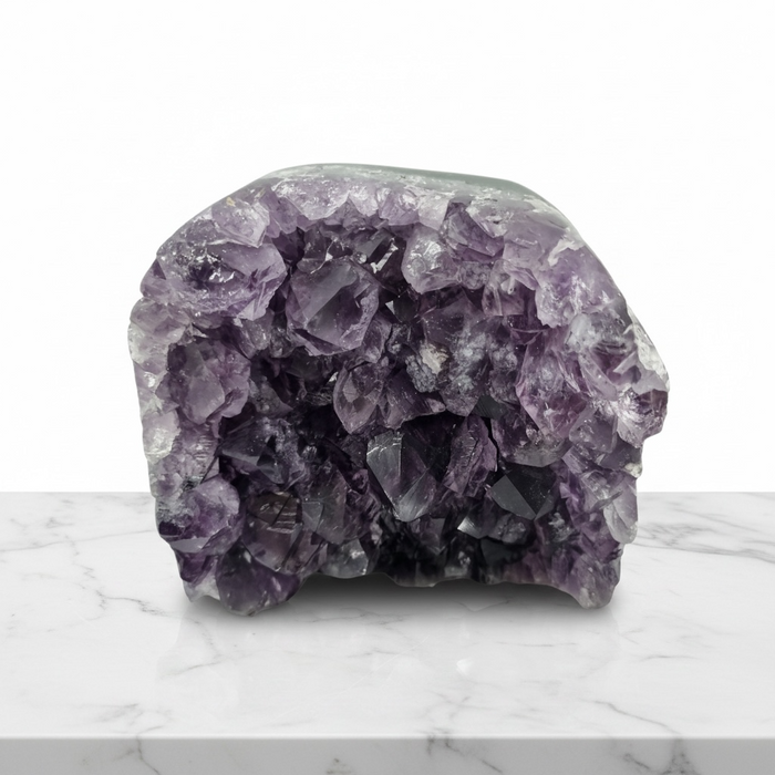 Natural amethyst cluster free standing 1kg with deep violet crystal points, 10x8.5cm, for stress relief, intuition and spiritual awareness