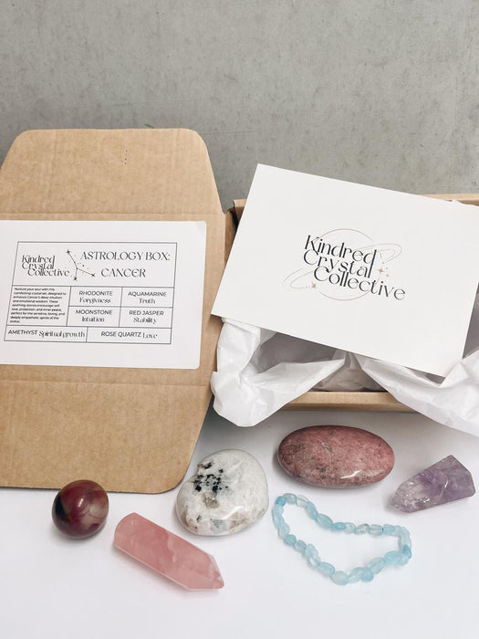 Cancer Astrology Crystal Kit