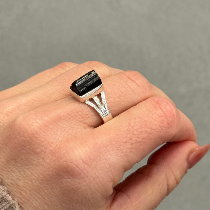 Black Tourmaline Schorl Ring