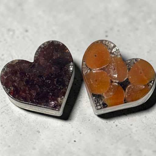 Kindred Crystal Collective - Handcrafted orgonite heart with copper, crystal chips and mixed metal shavings in high-gloss resin, for meditation spaces, crystal decor and meaningful gifting