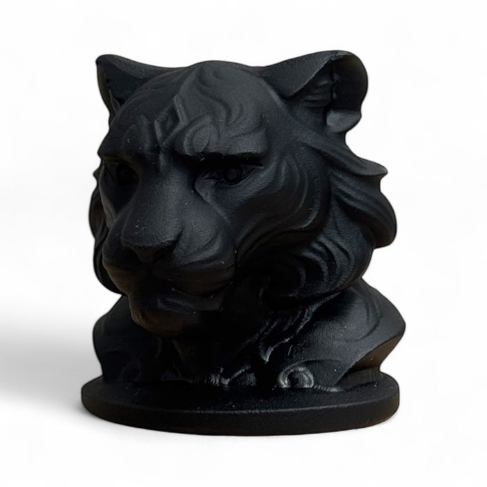 Obsidian Lion Head – Sandblasted Carving