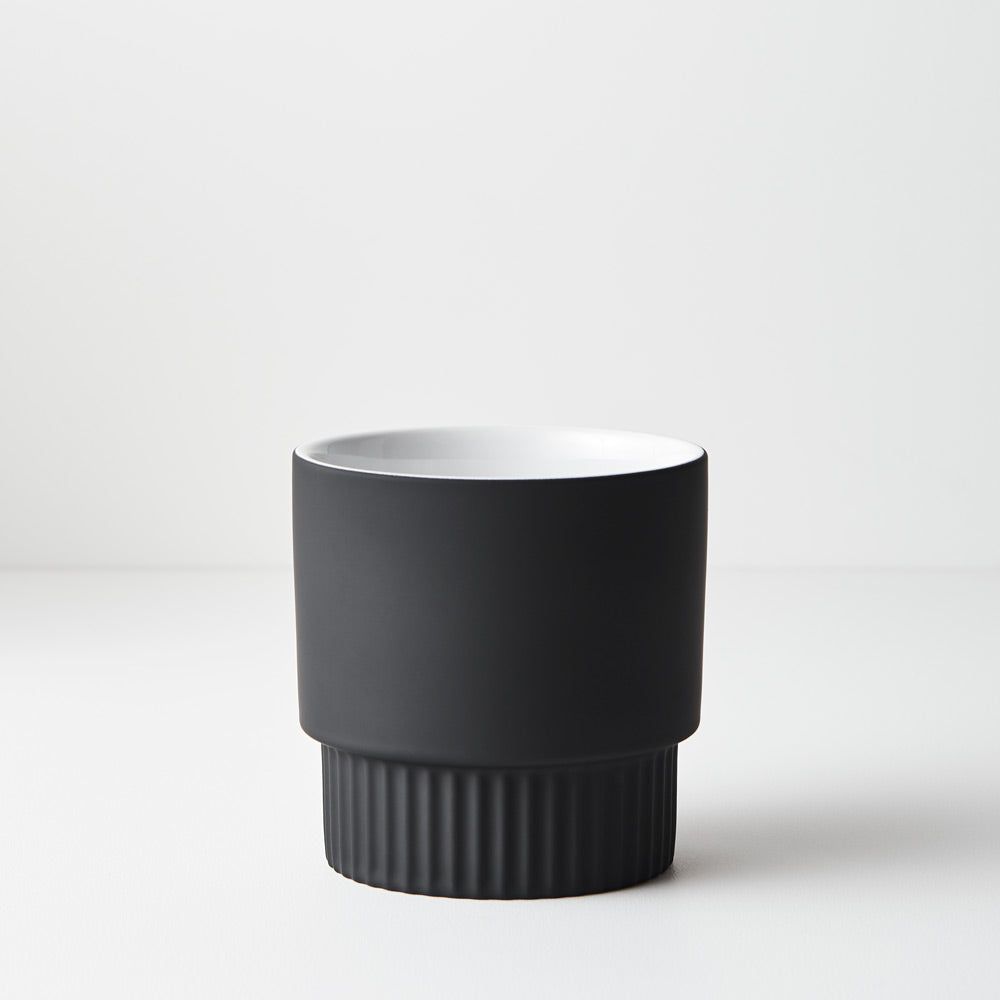 Culotta Pot in Black