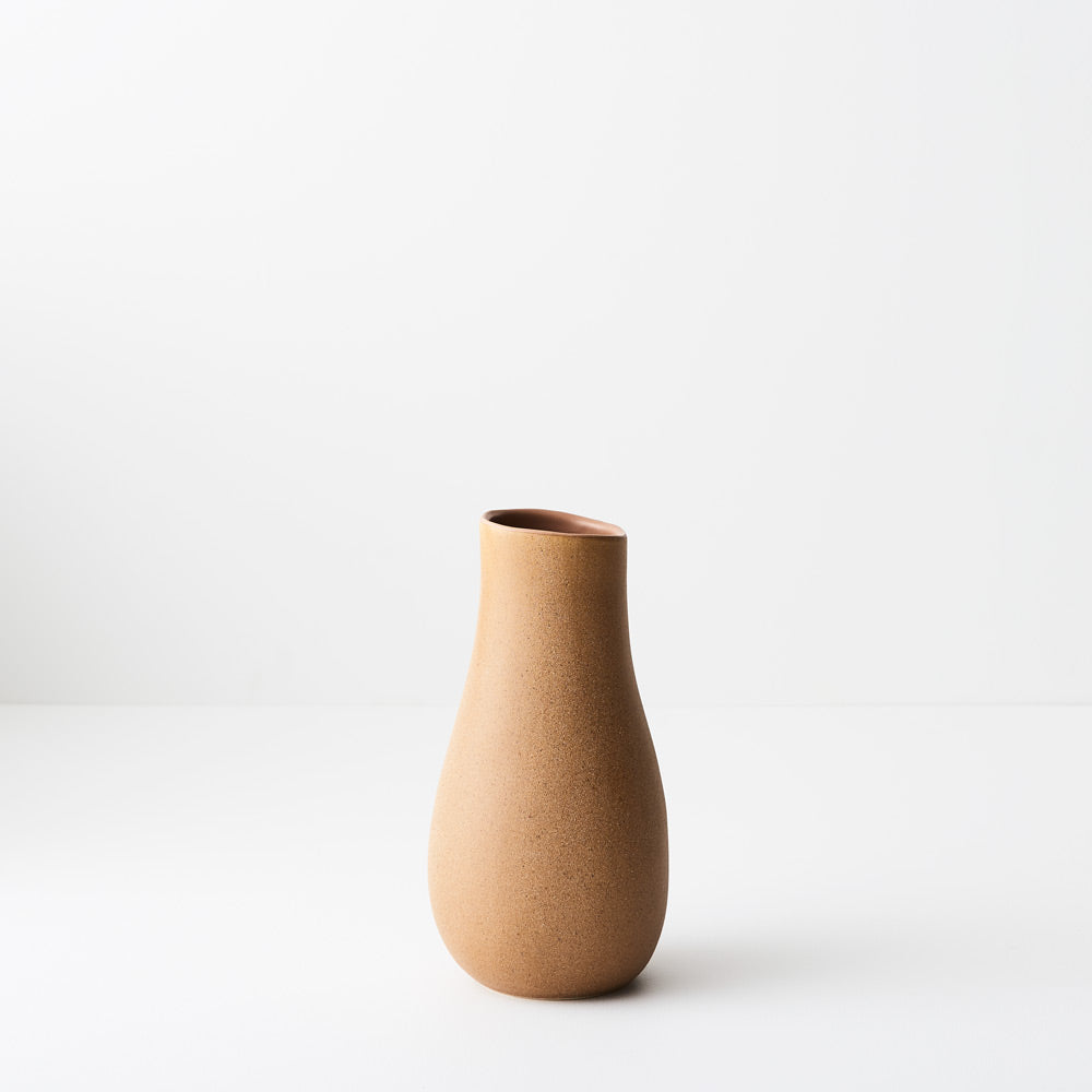 Mona Vases