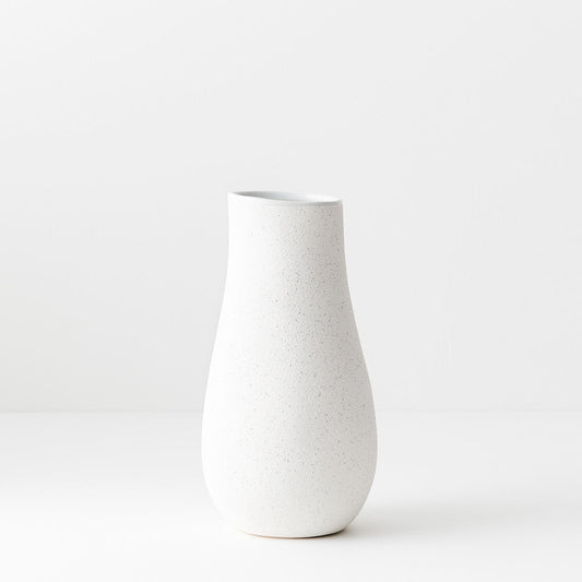 Mona Vases